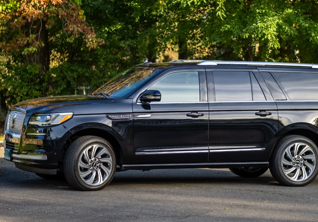 Perfect Limo Vehicle for Your Group